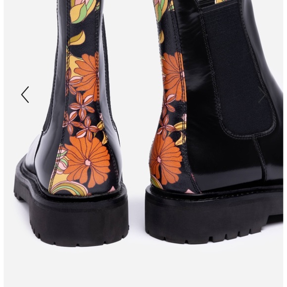 NEW in BOX JOHNNY WAS Black Tate Chelsea Ankle Boot - sz 9.5 / 40 - Picture 4 of 10